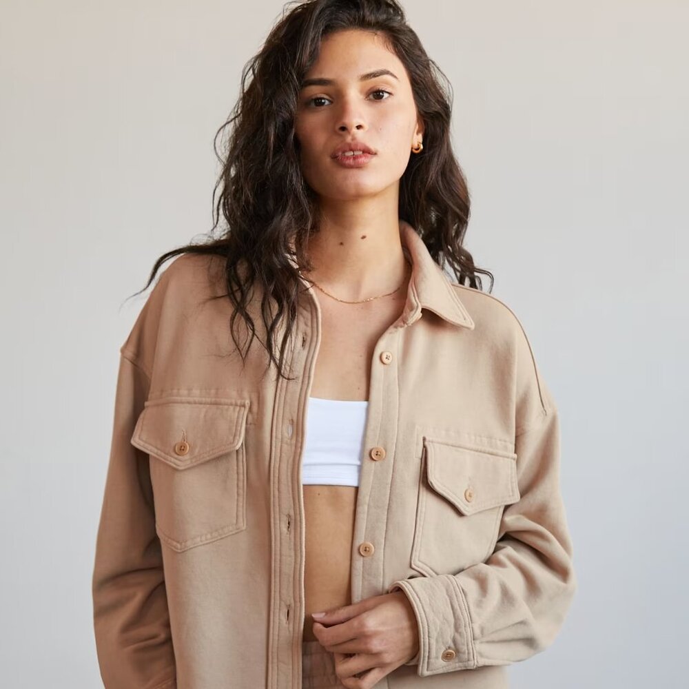 # 52 Women's Aritzia Wilfred Free Terry Fleece Shirt Jacket, Cream, Size Medium